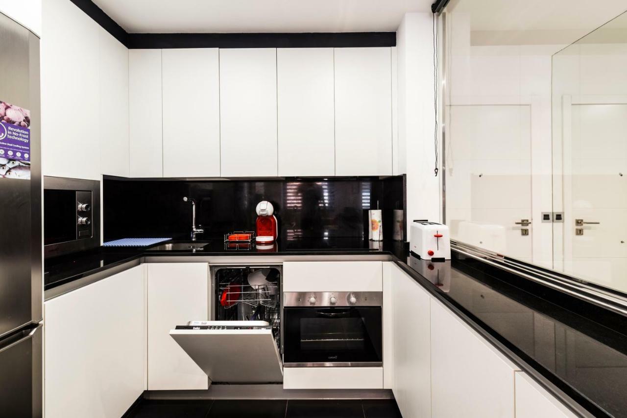 Rent Apartment-Flat ซาลามังกา ภายนอก รูปภาพ